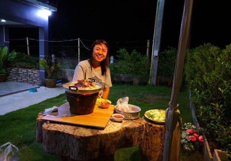 Hotel บ้านแก่งรีสอร์ท เชียงคาน