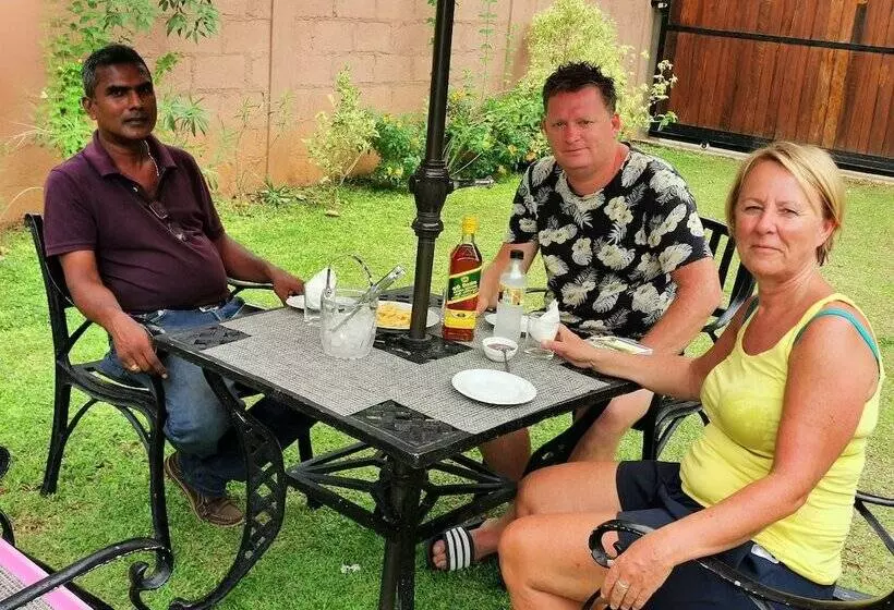 Hotelli Honey Tree Polonnaruwa