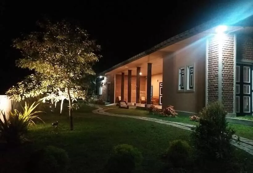 Hotelli Honey Tree Polonnaruwa