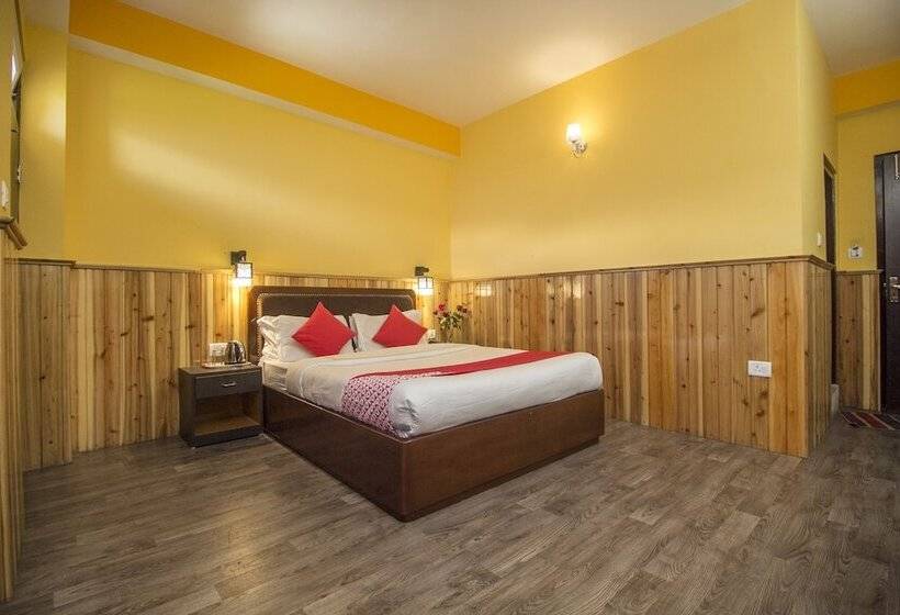 בית מלון כפרי Ladakh Guest House By Oyo Rooms