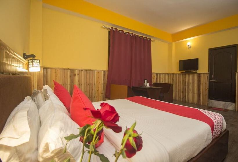 בית מלון כפרי Ladakh Guest House By Oyo Rooms