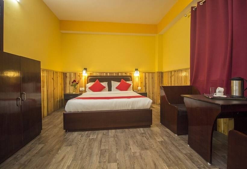 בית מלון כפרי Ladakh Guest House By Oyo Rooms