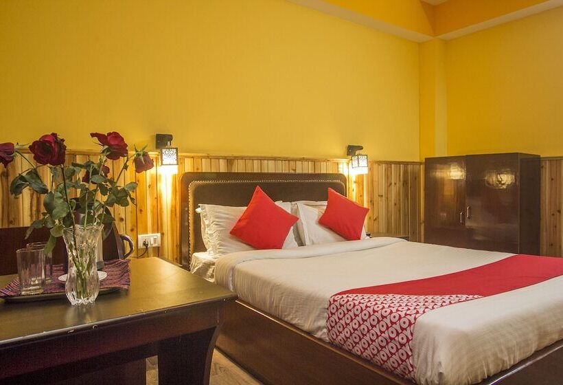 בית מלון כפרי Ladakh Guest House By Oyo Rooms