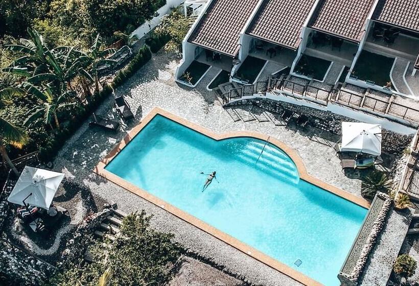 ホテル Panorama De Argao Boutique Resort