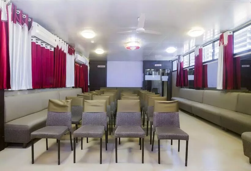 Hotelli Park View By Oyo Rooms