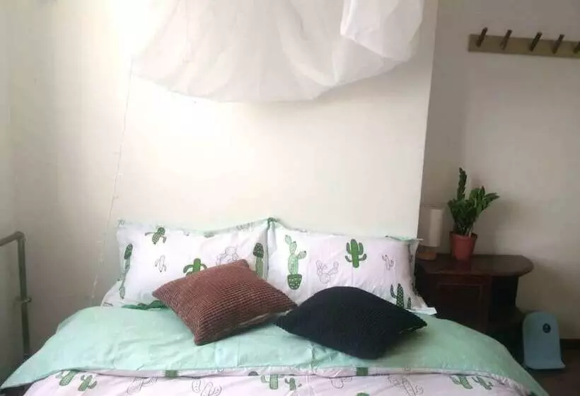 Hotelli Qingdao Bobo House Sea View Lodge