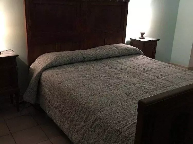 田舎風ホテル Agriturismo Cascina Borio