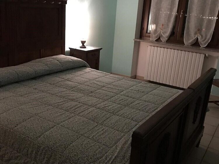 فندق ريفى Agriturismo Cascina Borio