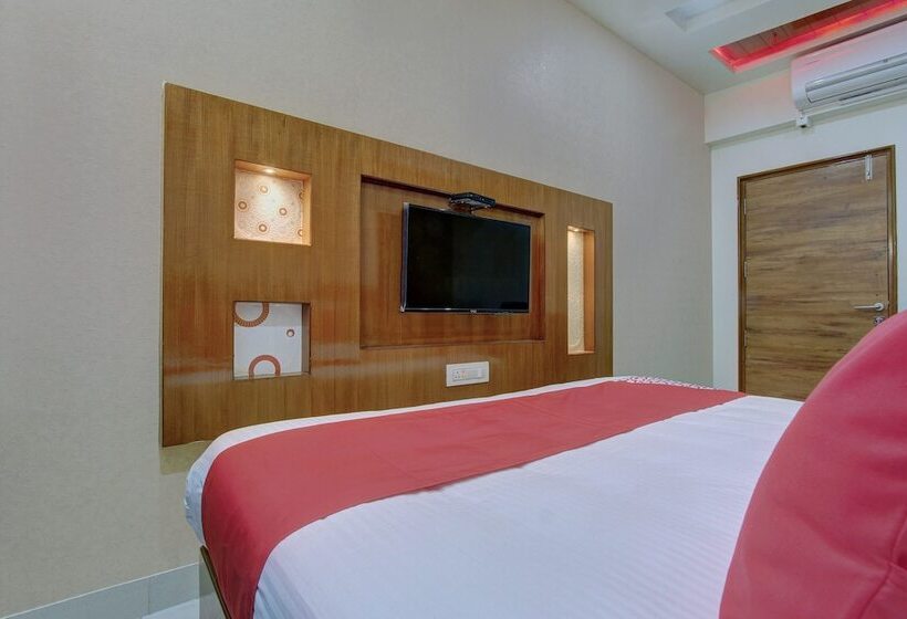 호텔 Sharan Residency By Oyo Rooms