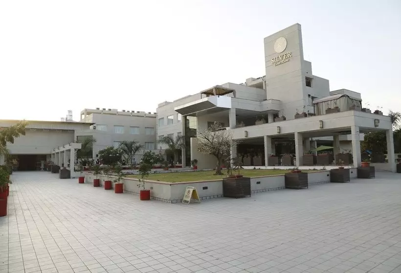ホテル Silver Estate Resort