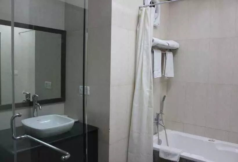 Hotelli The Vaishali Residency