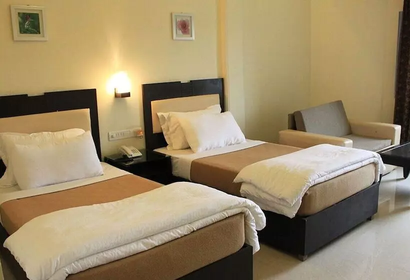 Hotelli The Vaishali Residency