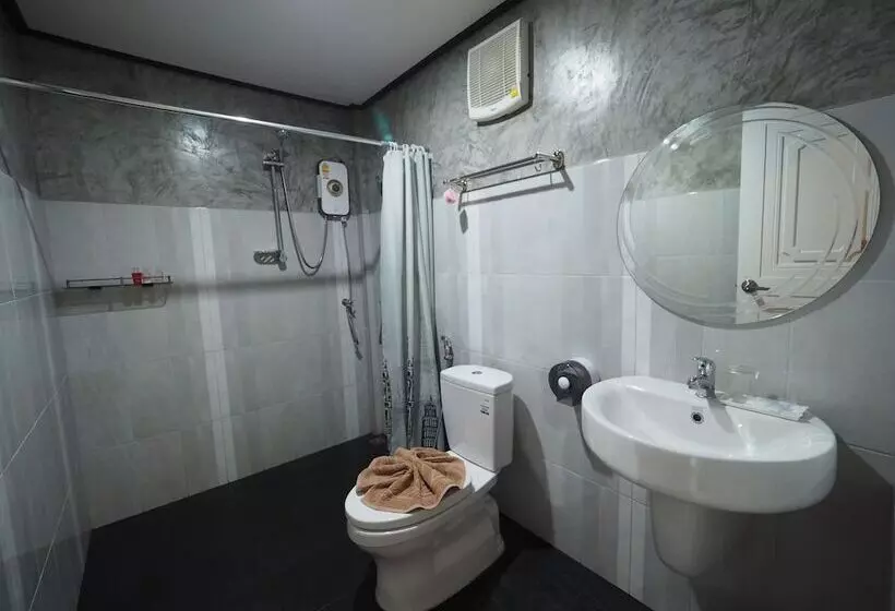 Majatalo Baan Keree Thara Khiri Wong