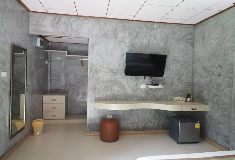 Majatalo Baan Keree Thara Khiri Wong