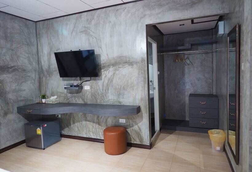 Pensão Baan Keree Thara Khiri Wong