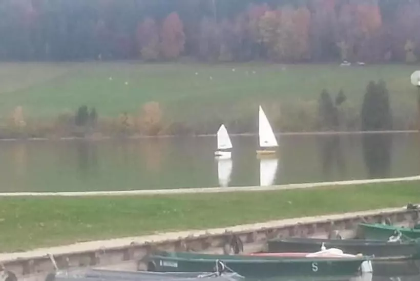 ペンション L Ecrin Du Lac