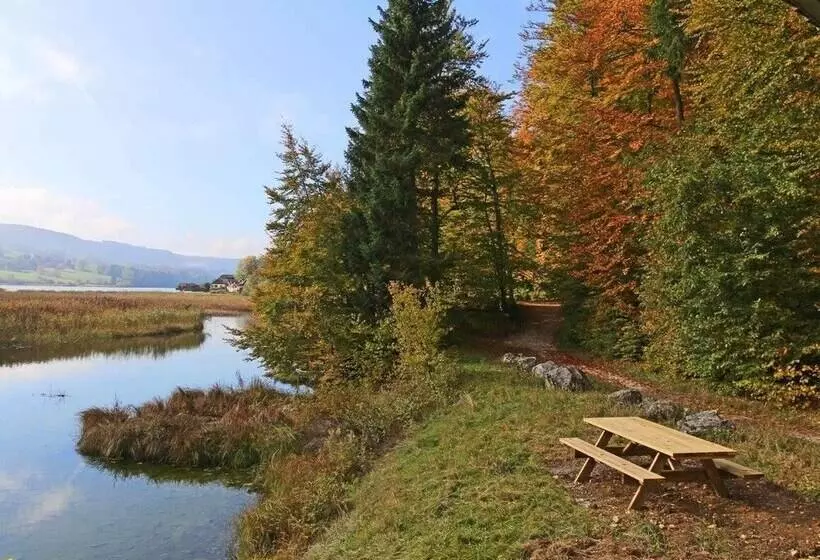 ペンション L Ecrin Du Lac