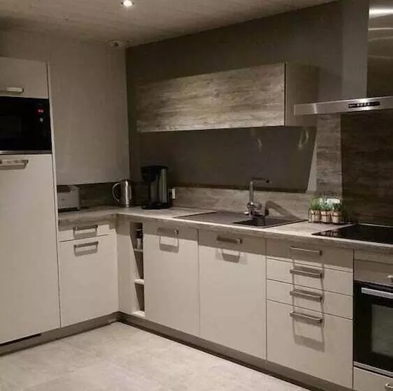 ペンション L Ecrin Du Lac