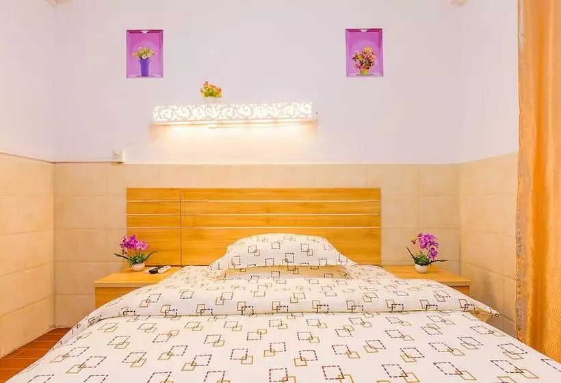 Wutongyu Hotel Apartment