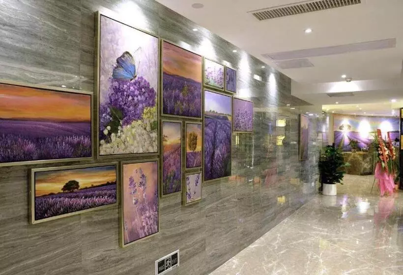 Lavande Hotel Guangzhou Shangxiajiu Pedestrian Street Hualin Temple Metro Station