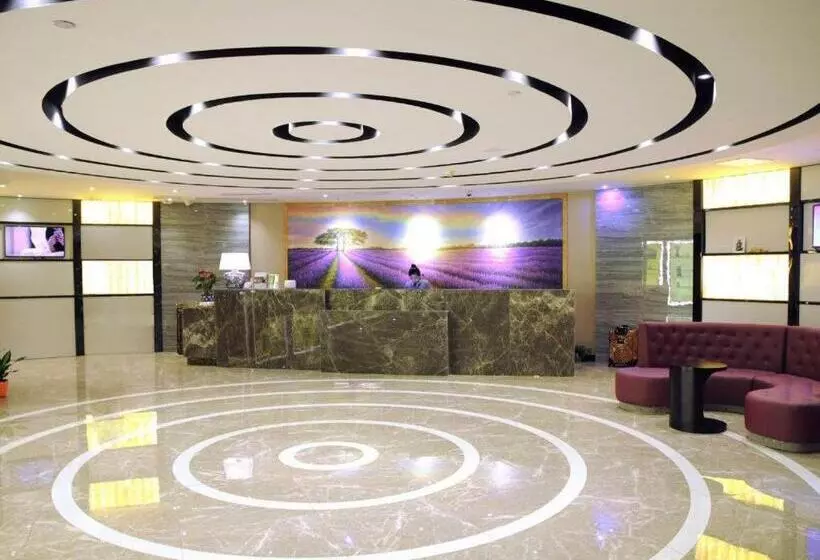 Lavande Hotel Guangzhou Shangxiajiu Pedestrian Street Hualin Temple Metro Station