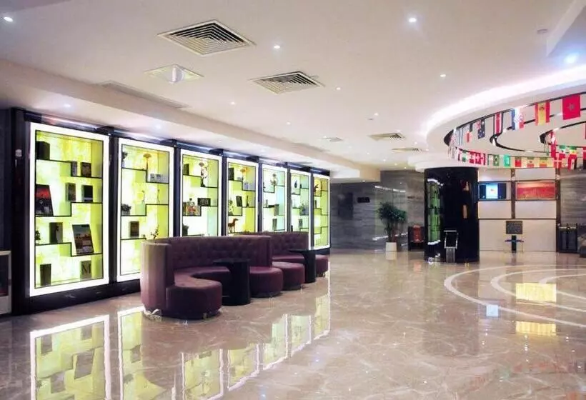 Lavande Hotel Guangzhou Shangxiajiu Pedestrian Street Hualin Temple Metro Station