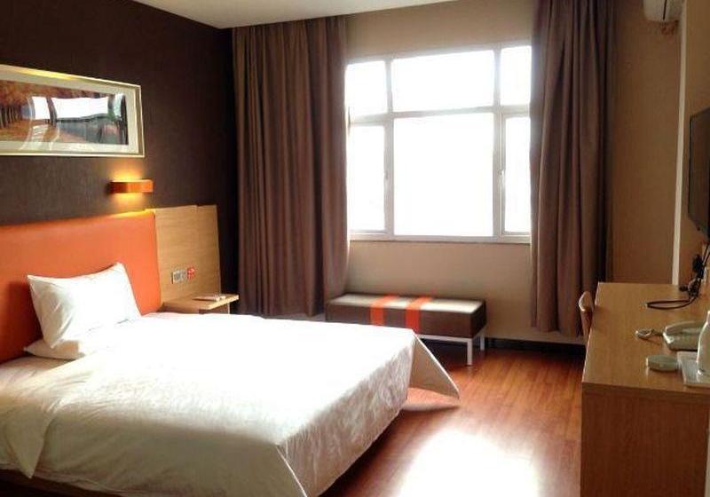 Hotel 7 Days Premium Chongqing Fuling Binjiang Avenue Branch