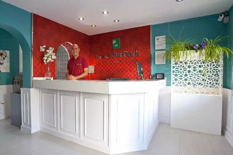 Apartamentos Ecuador Park