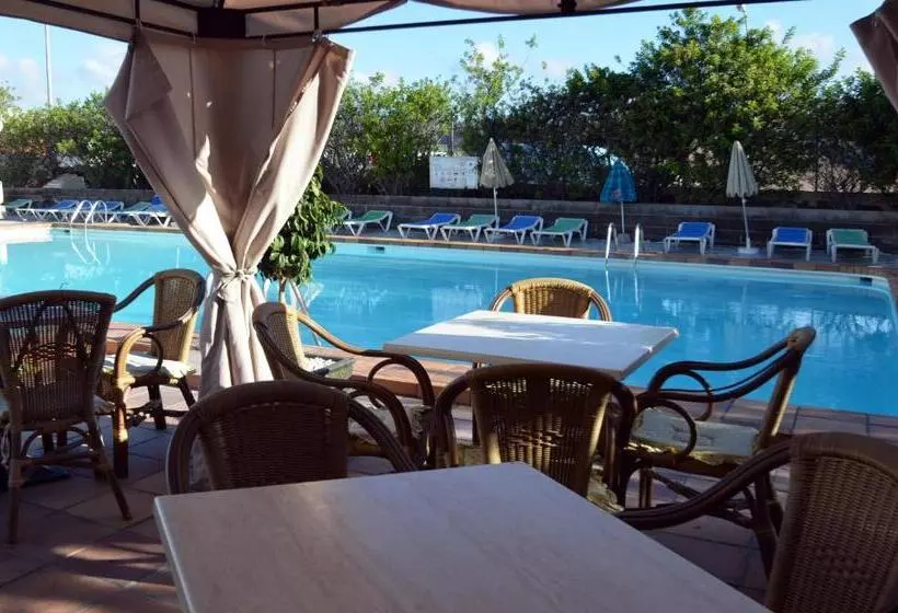 Apartamentos Green Park