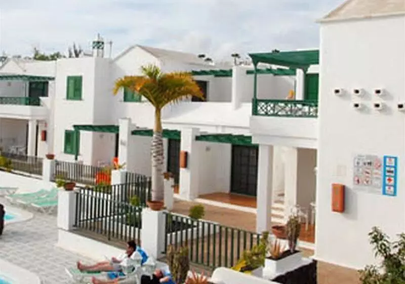 Apartamentos Las Acacias