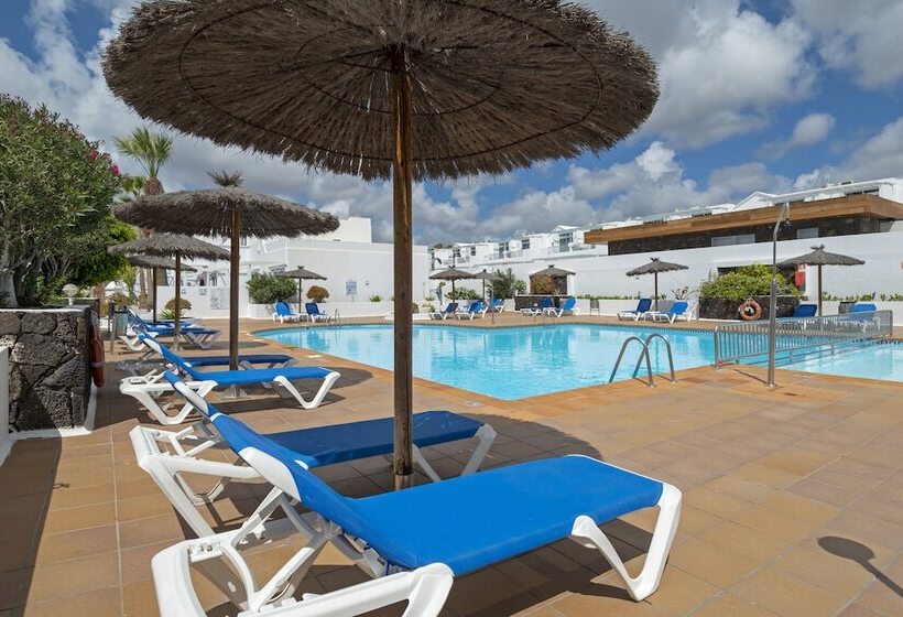 Apartamentos Livvo Oasis