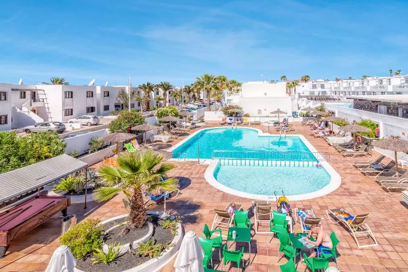 Apartamentos Livvo Oasis