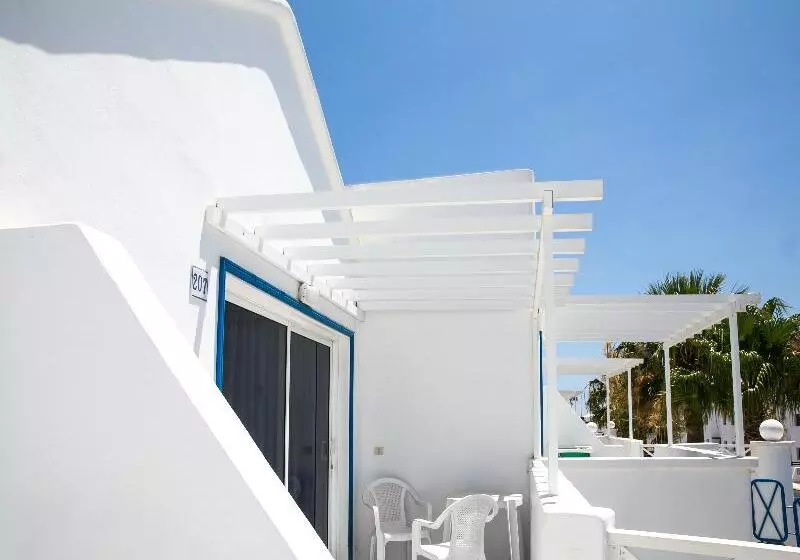 Apartamentos Livvo Oasis