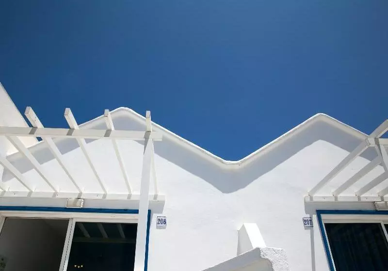 Apartamentos Livvo Oasis