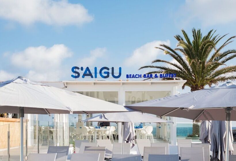 Fergus Style Carema Beach