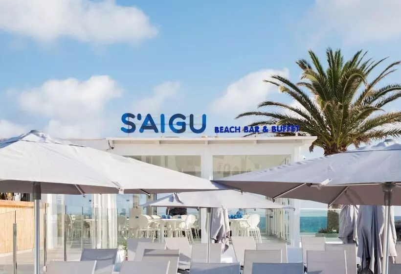 Fergus Style Carema Beach