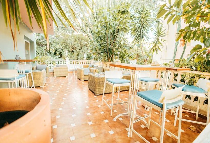 酒店 4u Miranda - Adults Only