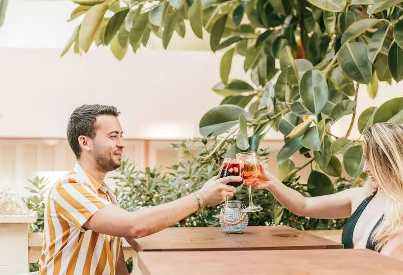 فندق 4u Miranda - Adults Only