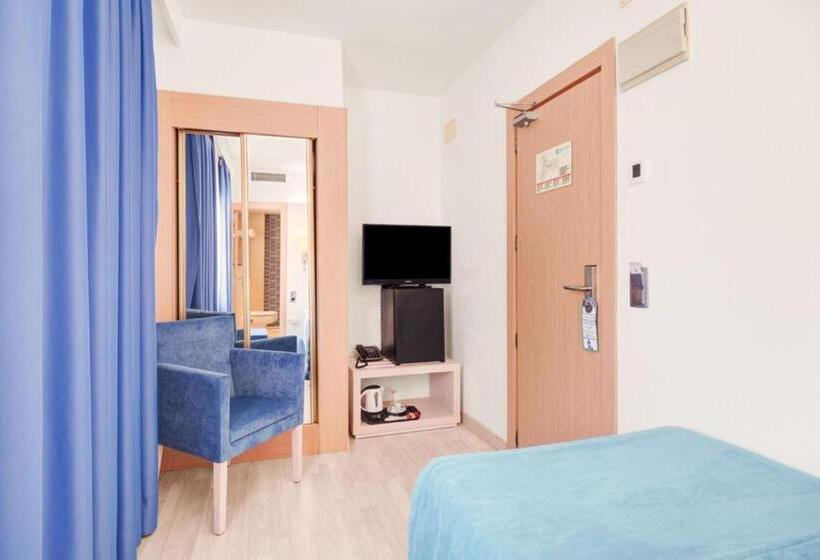 호텔 Agua Beach  Adults Only