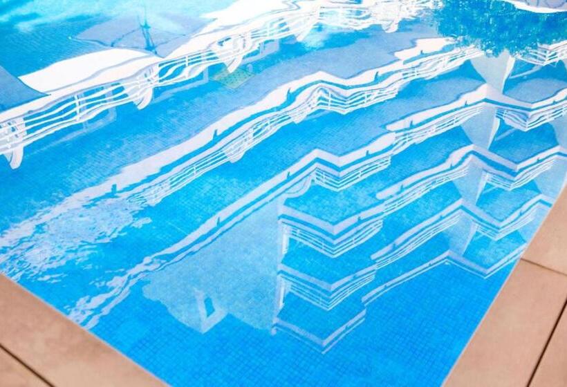 호텔 Agua Beach  Adults Only