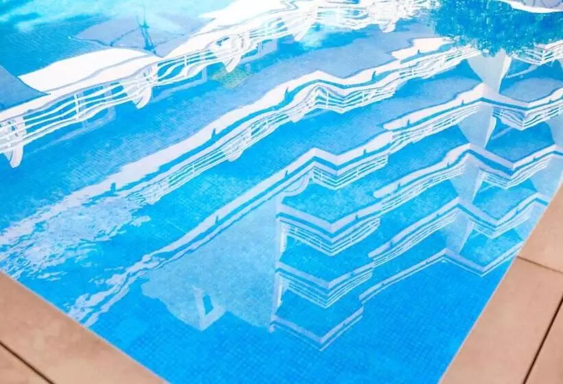 فندق Agua Beach Adults Only