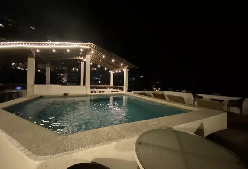 Отель Amaca Puerto Vallarta  Adults Only