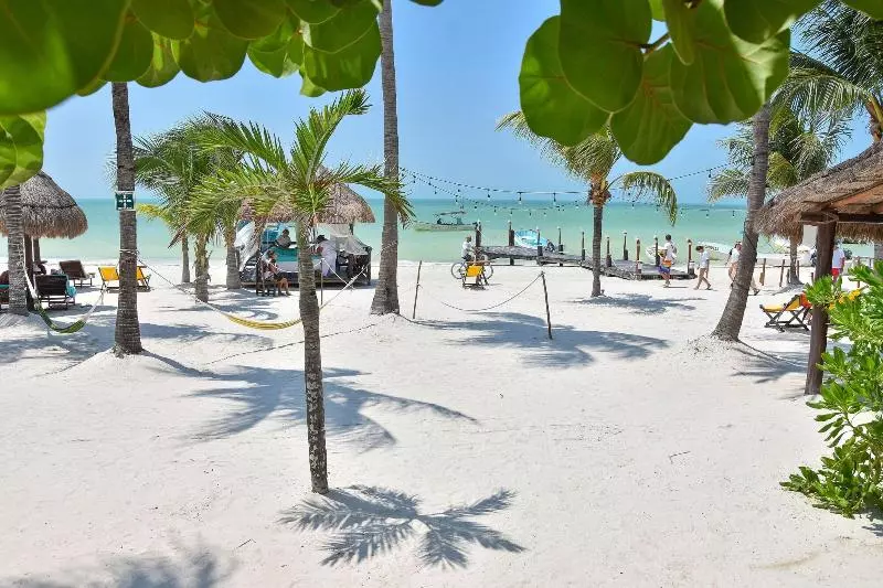 فندق Amaite Beach