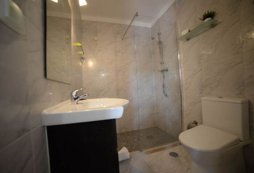 فندق Casa Rosa Montes