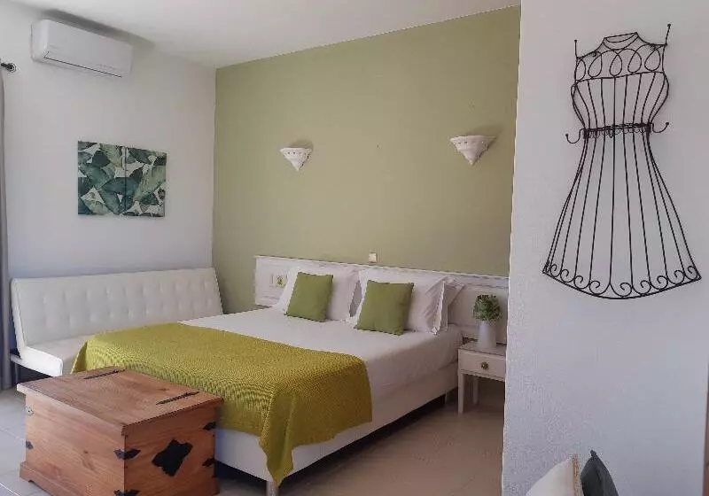 בית מלון כפרי Casa Rosa Montes