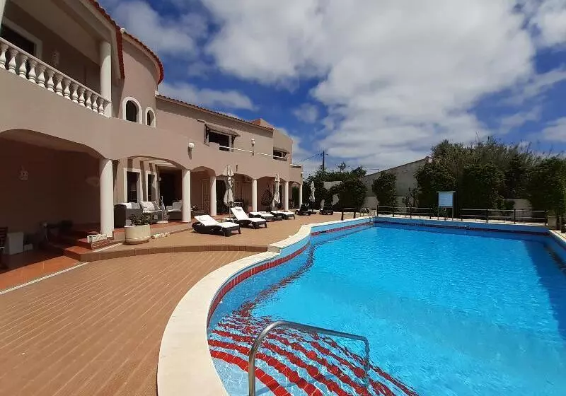 בית מלון כפרי Casa Rosa Montes