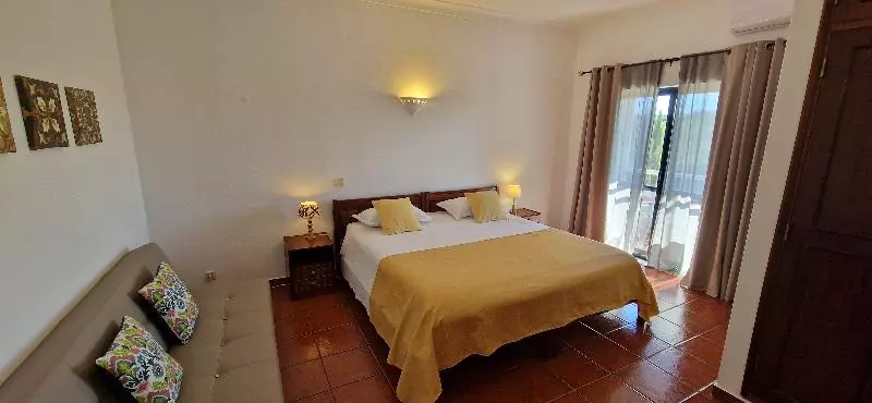 בית מלון כפרי Casa Rosa Montes