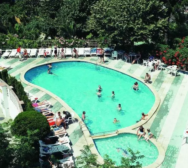 酒店 Clipper Affiliated By Fergus Youth Recommended