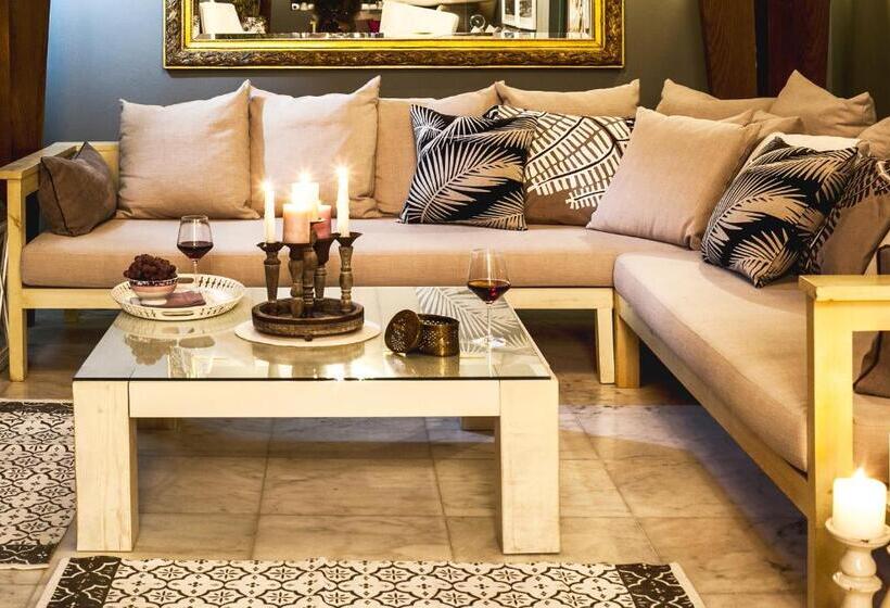 La Piscine Art Hotel, Philian Hotels And Resorts