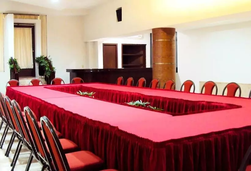 ホテル Los Cocos Chetumal